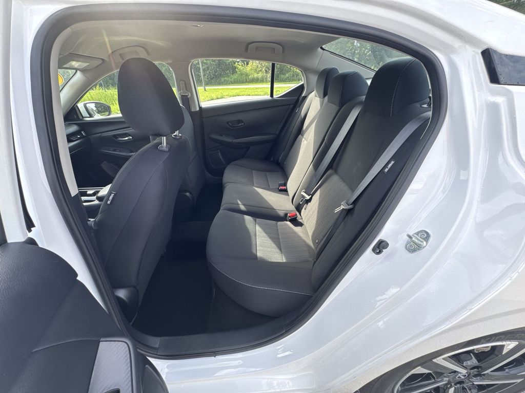 2024 Nissan Sentra SV photo 24