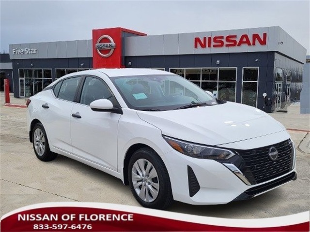 2025 Nissan Sentra S's photo