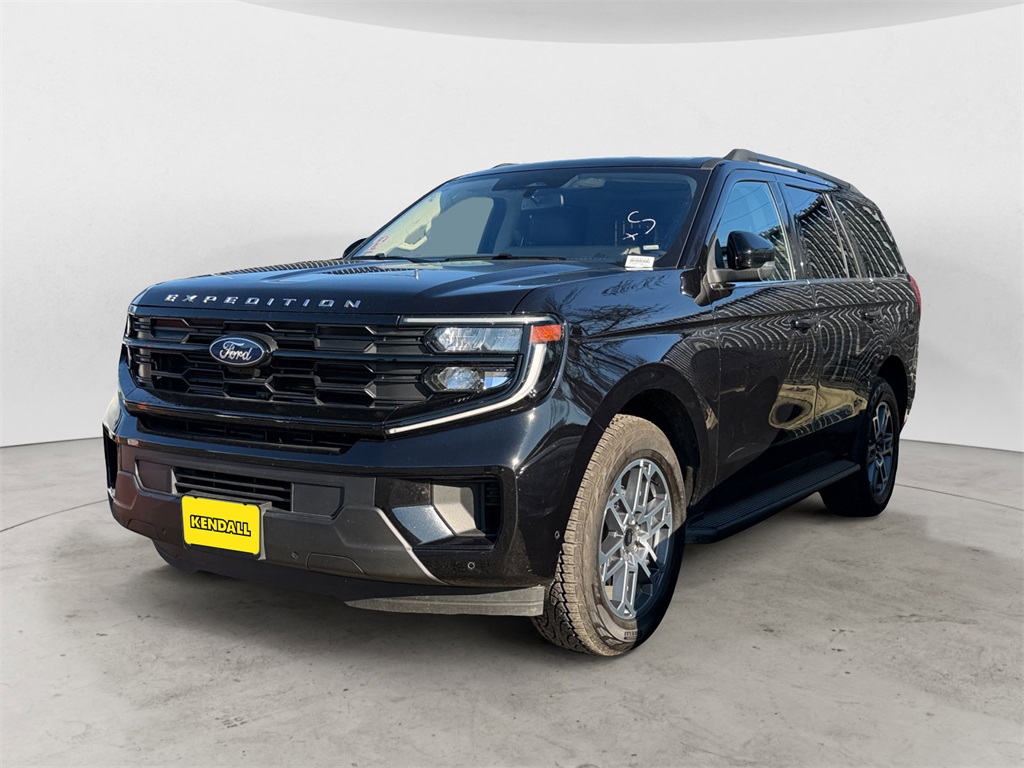 2025 Ford Expedition Active's photo