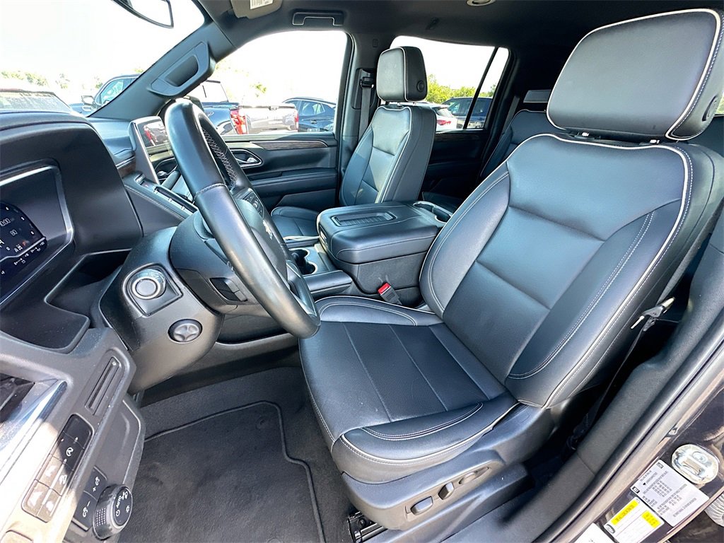 2023 Chevrolet Suburban Premier photo 18
