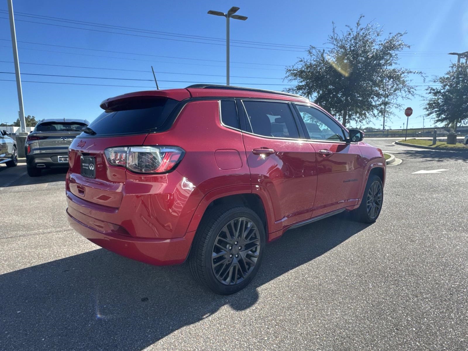 2023 Jeep Compass Red Edition photo 4