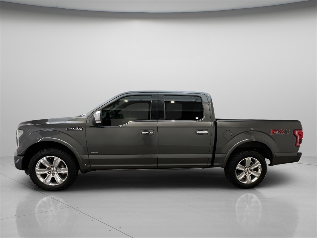 2017 Ford F-150 Platinum photo 2