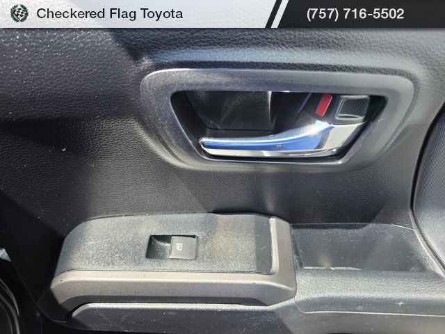2020 Toyota Tacoma TRD Sport V6 photo 46