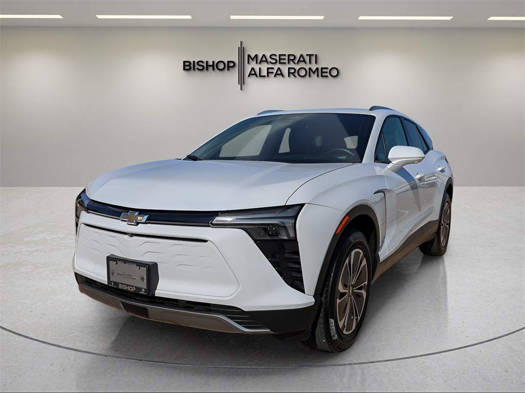 2024 Chevrolet Blazer EV photo 3