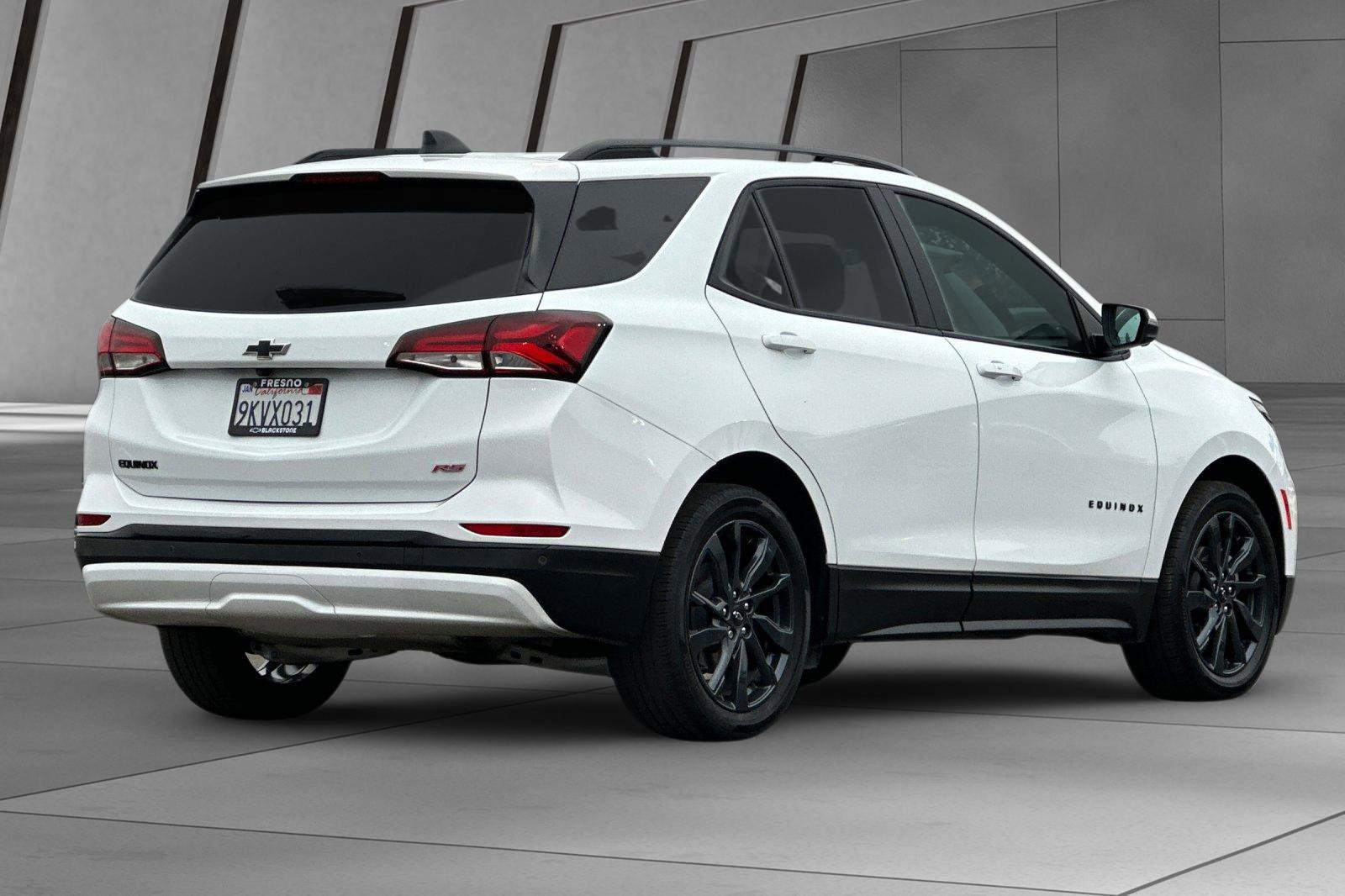 2024 Chevrolet Equinox RS photo 3