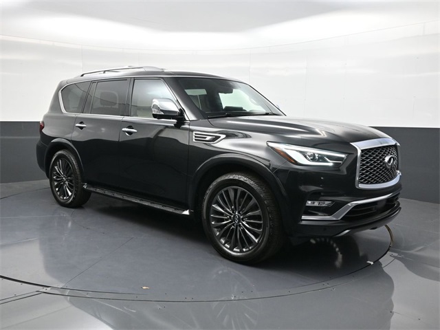 2023 Infiniti QX80 Sensory photo 2
