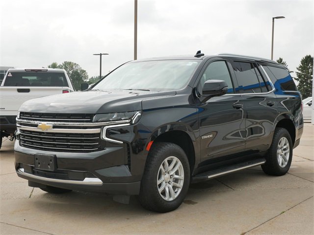 2023 Chevrolet Tahoe LT photo 2