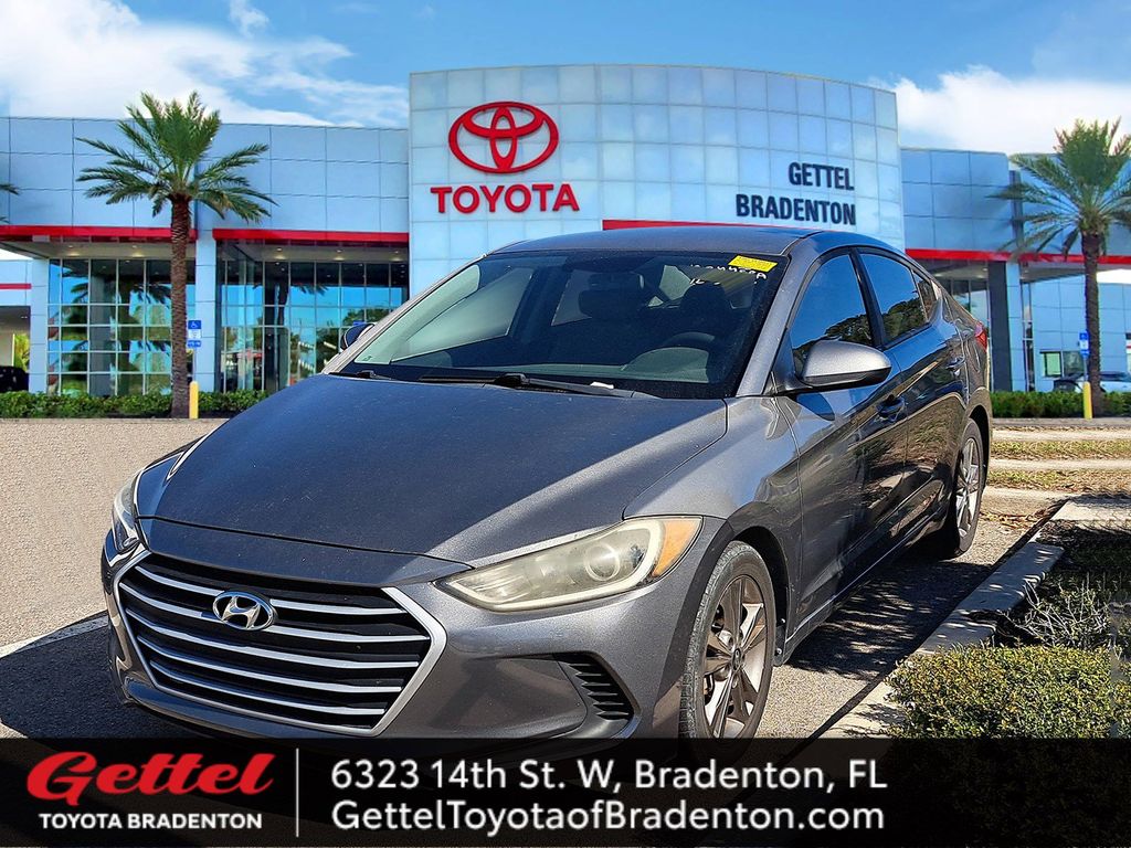 2018 Hyundai Elantra SEL's photo