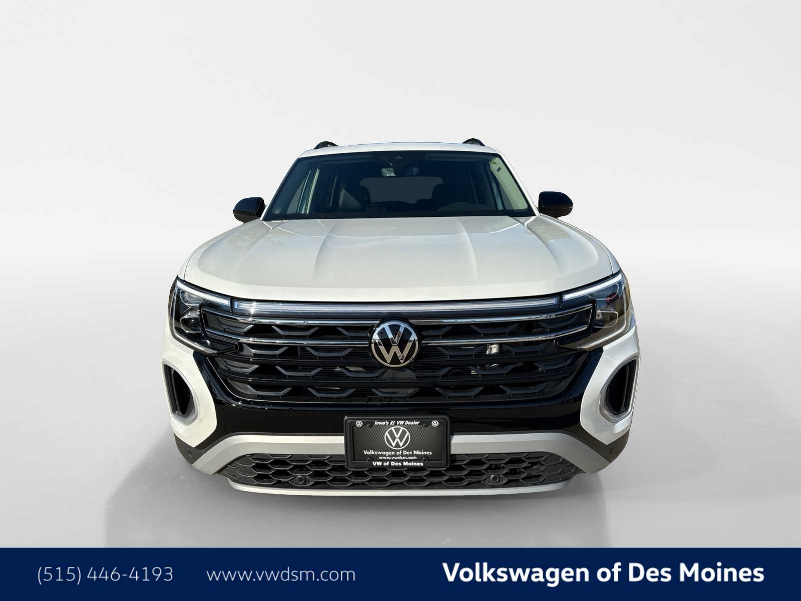 2026 Volkswagen Atlas Peak Edition SE photo 4