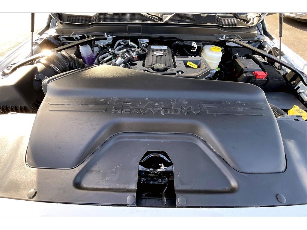 2025 Ram 2500 Laramie photo 10