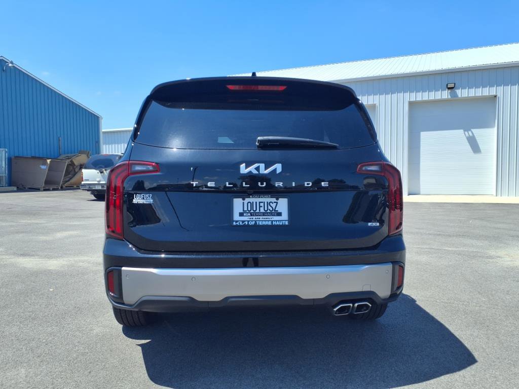 2025 Kia Telluride S photo 5