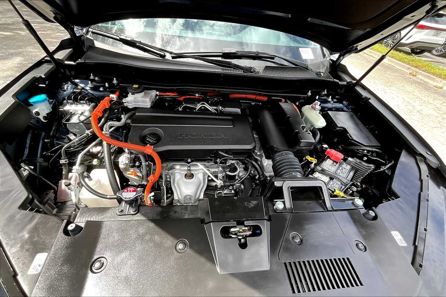 2023 Honda CR-V Hybrid Sport photo 30