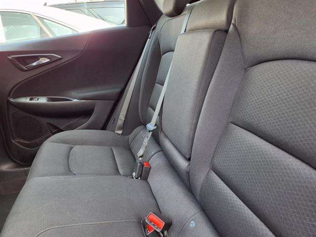 2025 Chevrolet Malibu 1LT photo 7