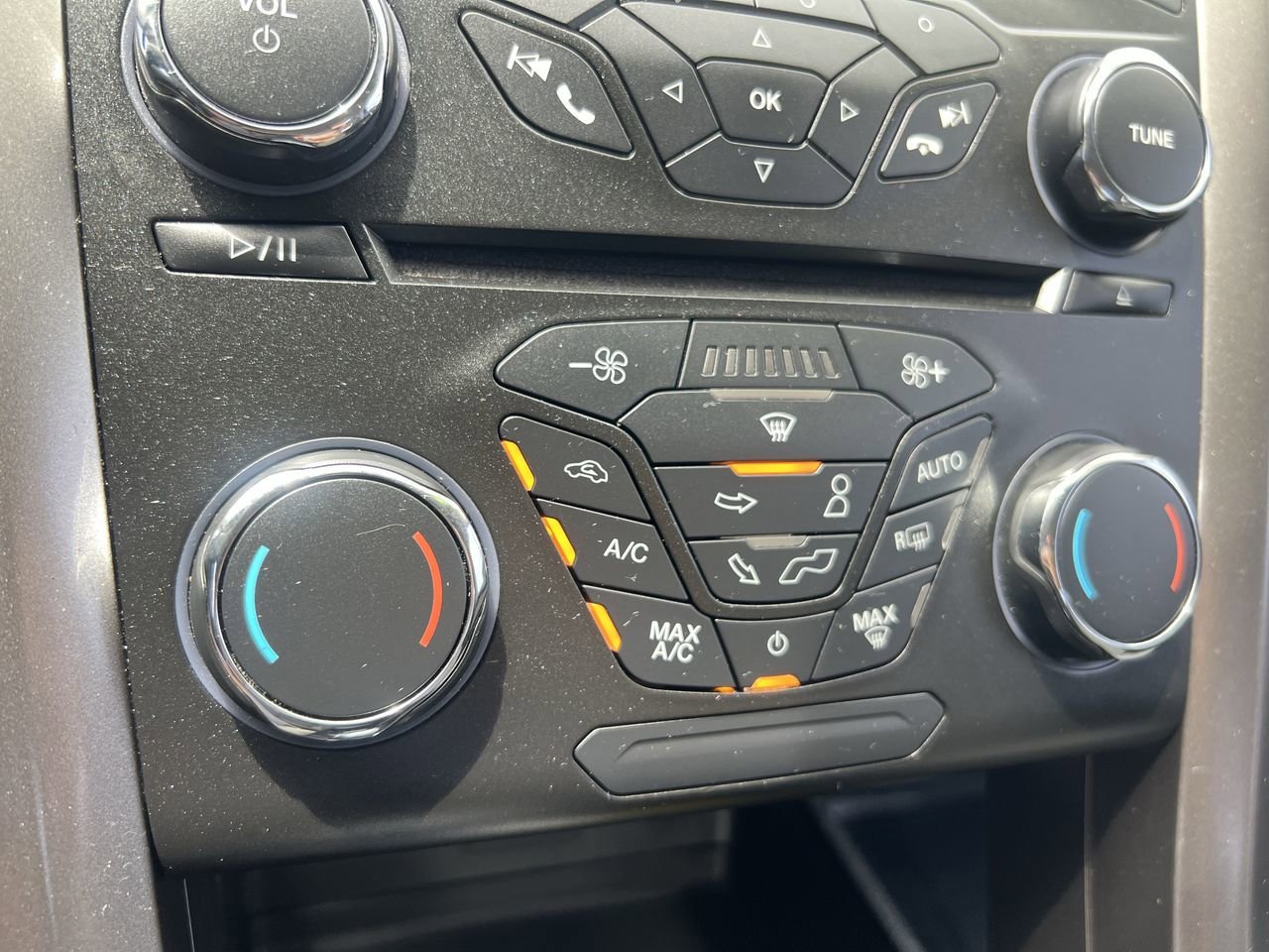 2018 Ford Fusion Hybrid S photo 19