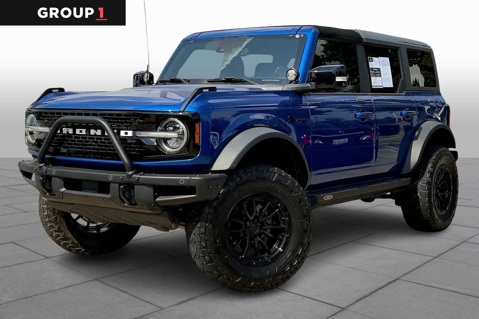 2021 Ford Bronco 4-Door First Edition's photo