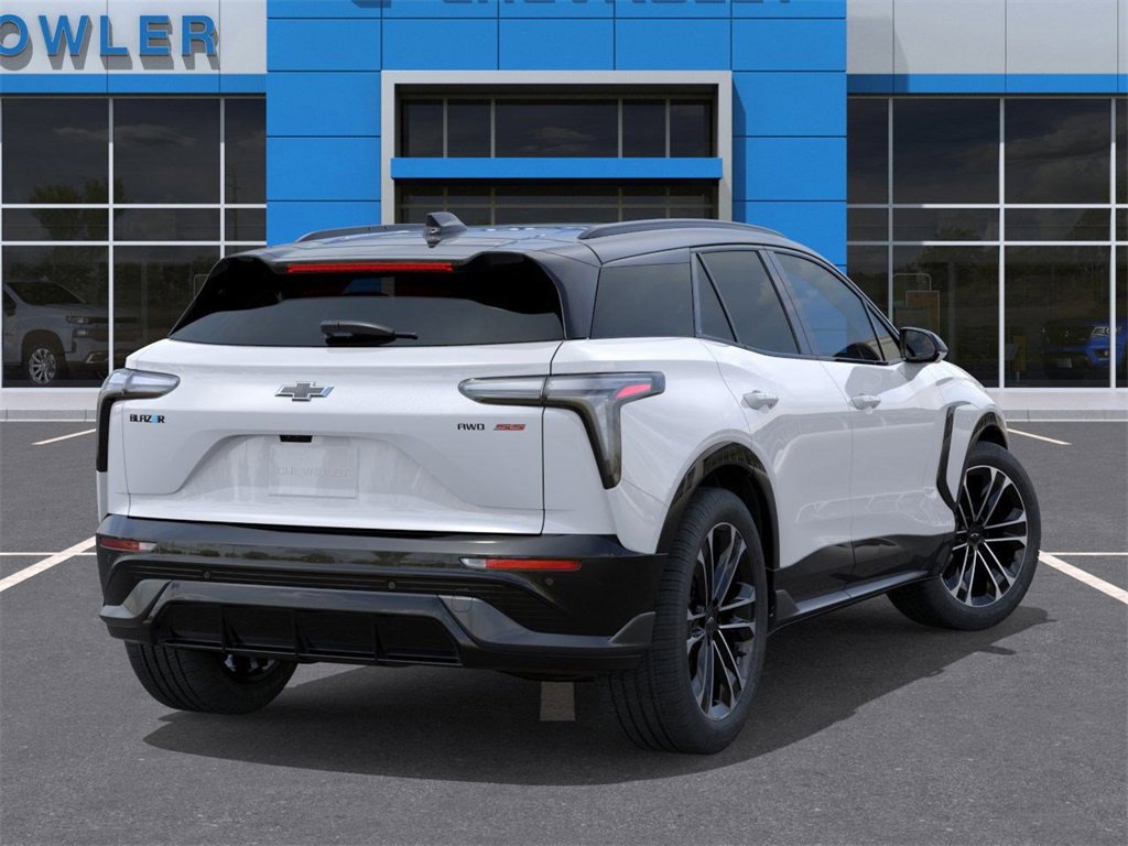 2026 Chevrolet Blazer EV photo 3