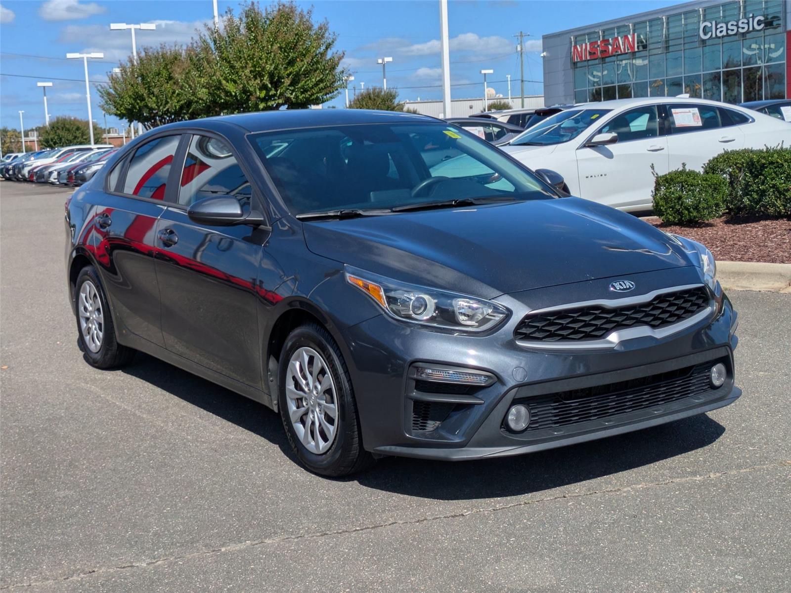 2021 Kia Forte FE photo 2