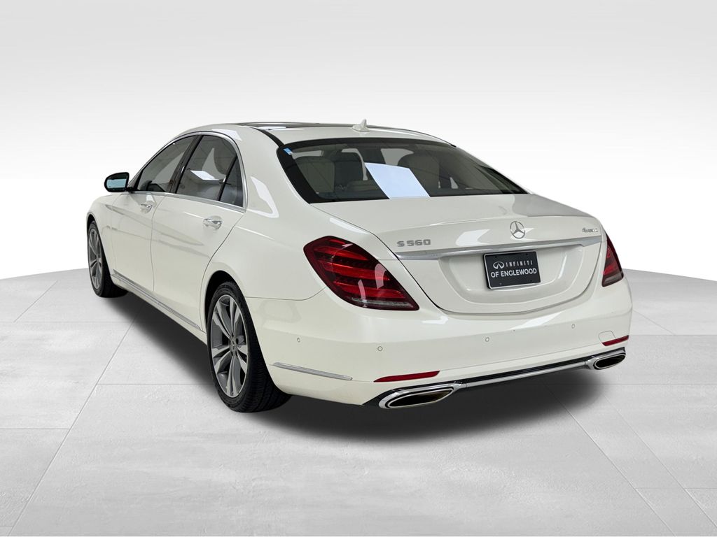 2018 Mercedes Benz S 560 4MATIC photo 3