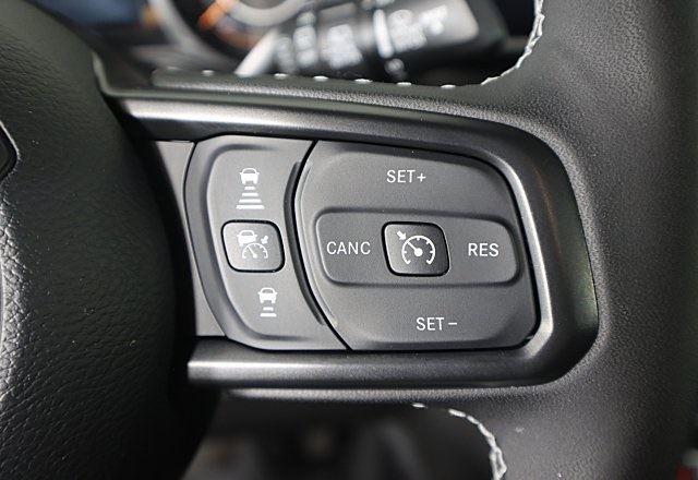 2025 Jeep Wrangler Rubicon X photo 40