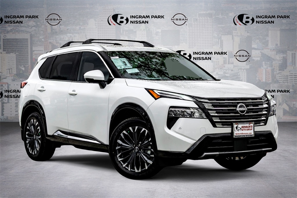 2026 Nissan Rogue Platinum's photo