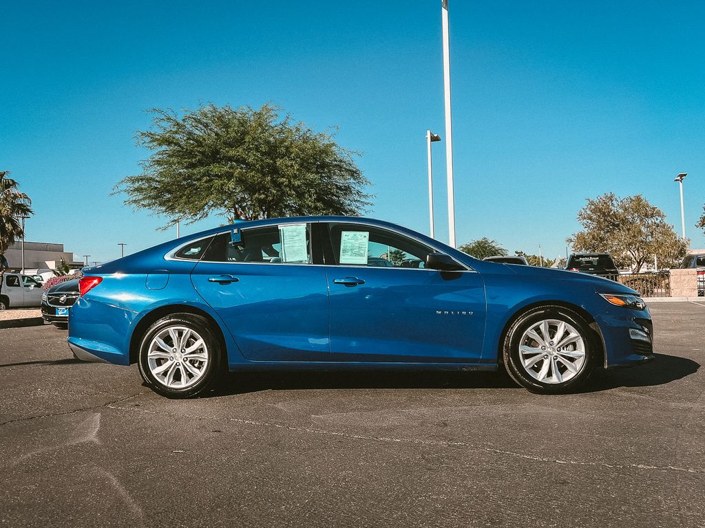 2023 Chevrolet Malibu 1LT photo 10