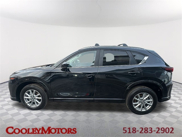 2025 Mazda CX-5 S Preferred package's photo
