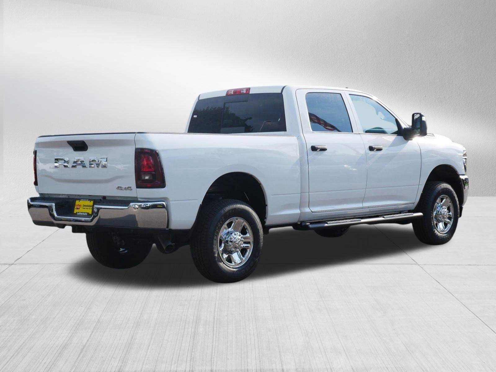 2026 Ram 2500 Tradesman photo 6