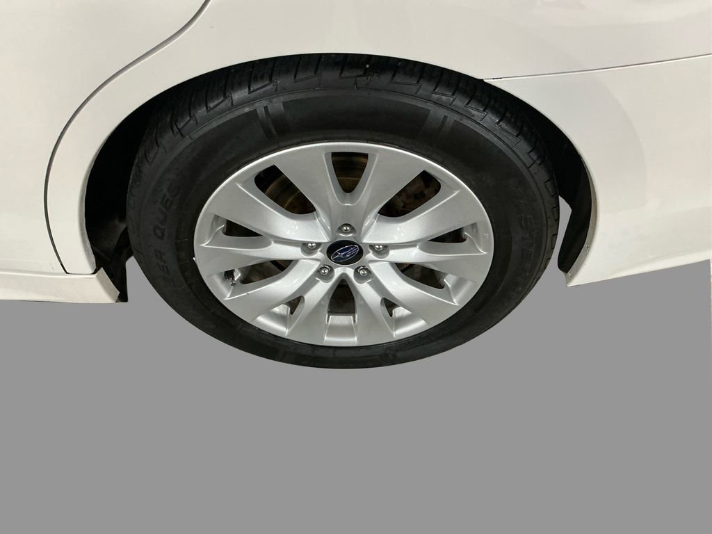 2017 Subaru Legacy 2.5i photo 15