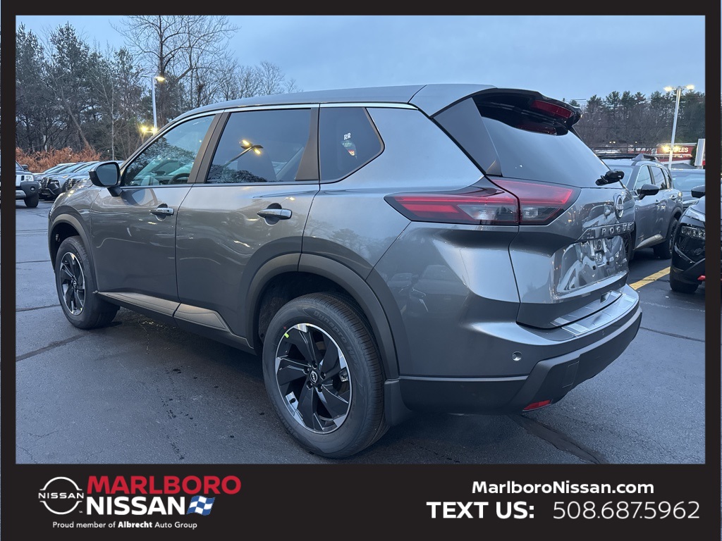 2026 Nissan Rogue SV photo 3