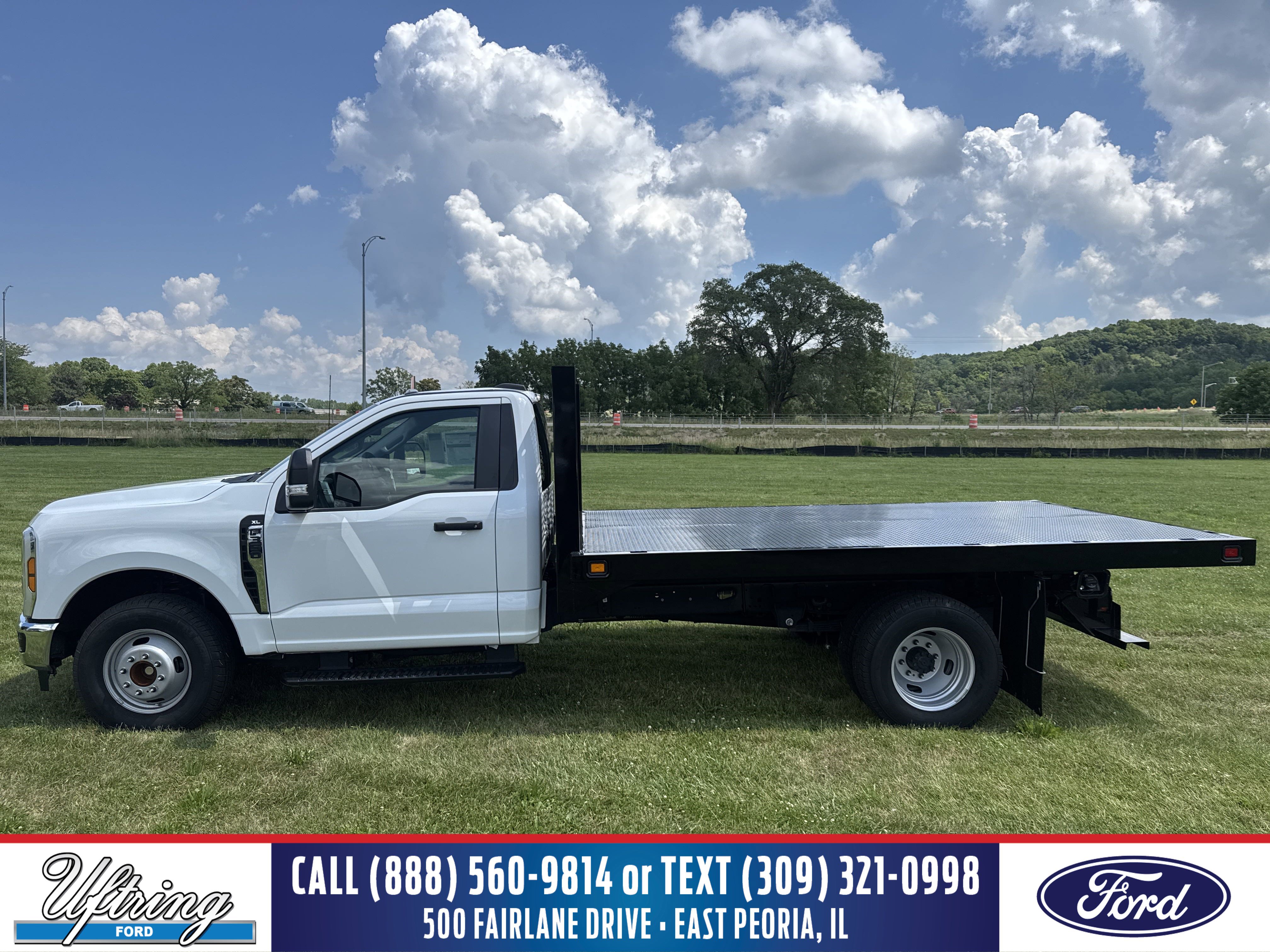 2024 Ford F-350 Super Duty Chassis Cab XL's photo