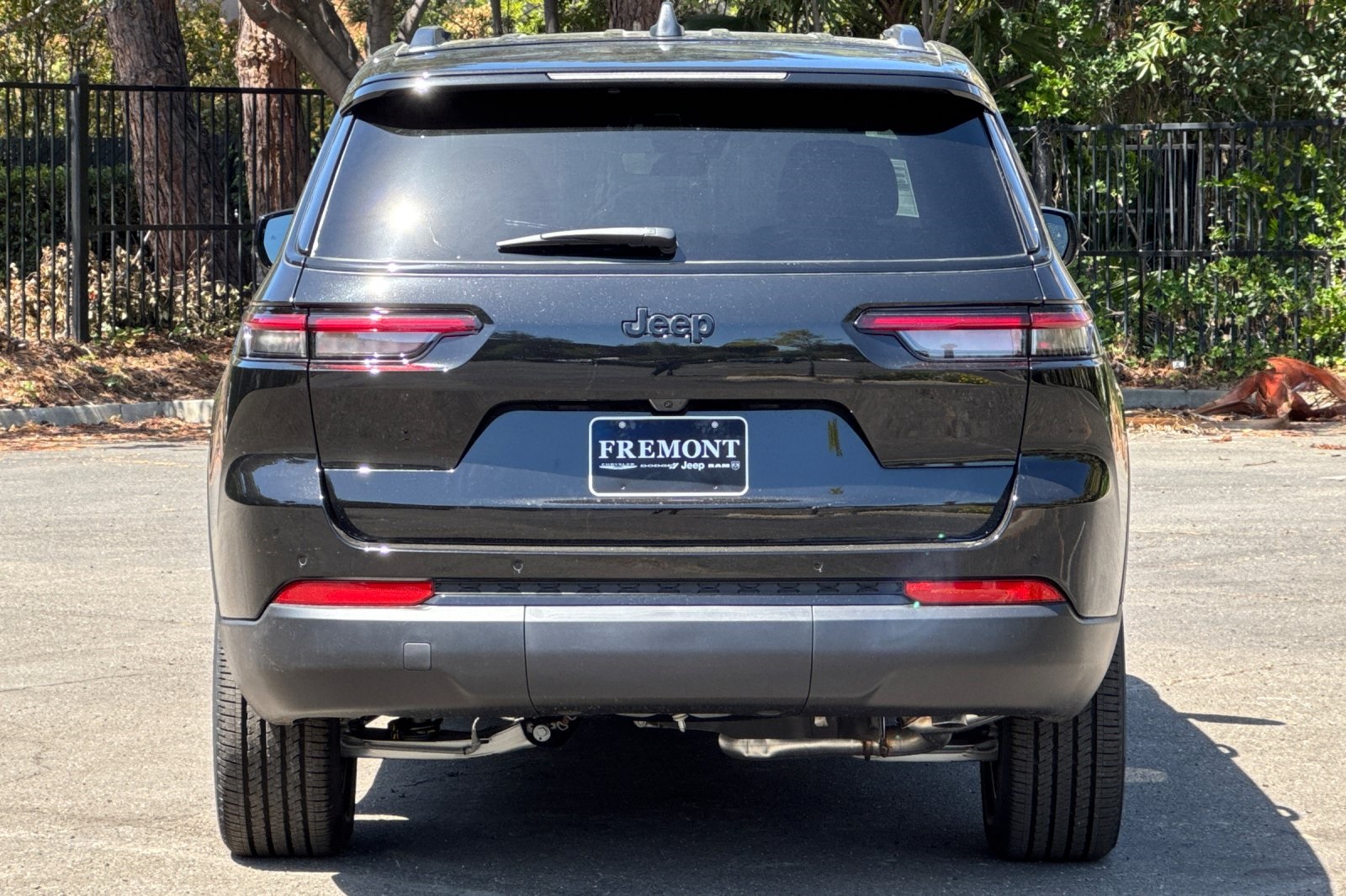 2025 Jeep Grand Cherokee X photo 4