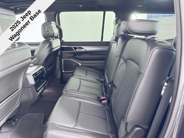 2025 Toyota RAV4 LE photo 19