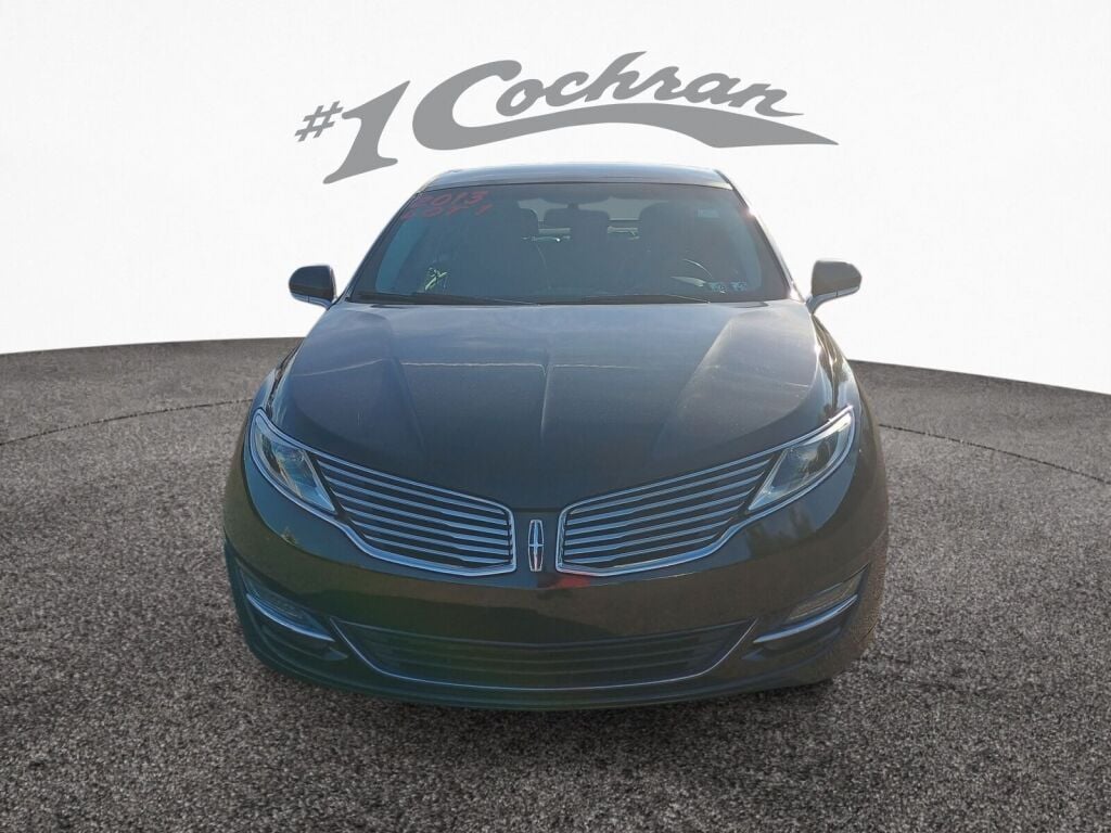 2013 Lincoln MKZ photo 2