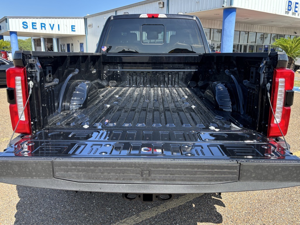 2025 Ford F-350 Lariat photo 22