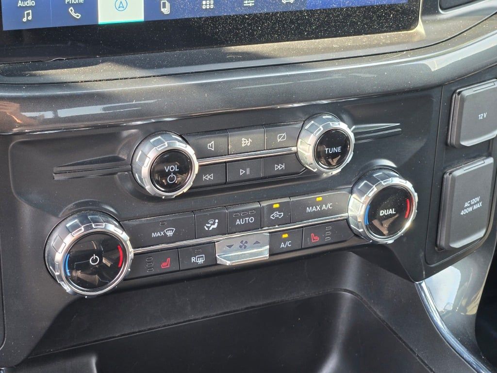 2022 Ford F-150 XLT photo 25