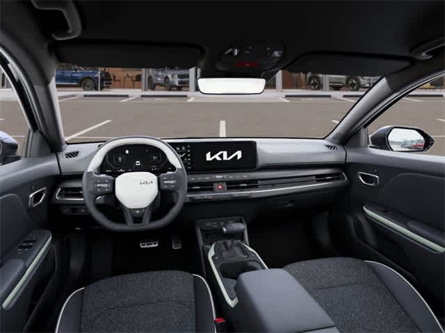2025 Kia K4 GT-Line photo 12