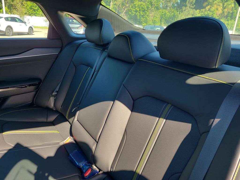 2026 Kia K5 GT photo 14
