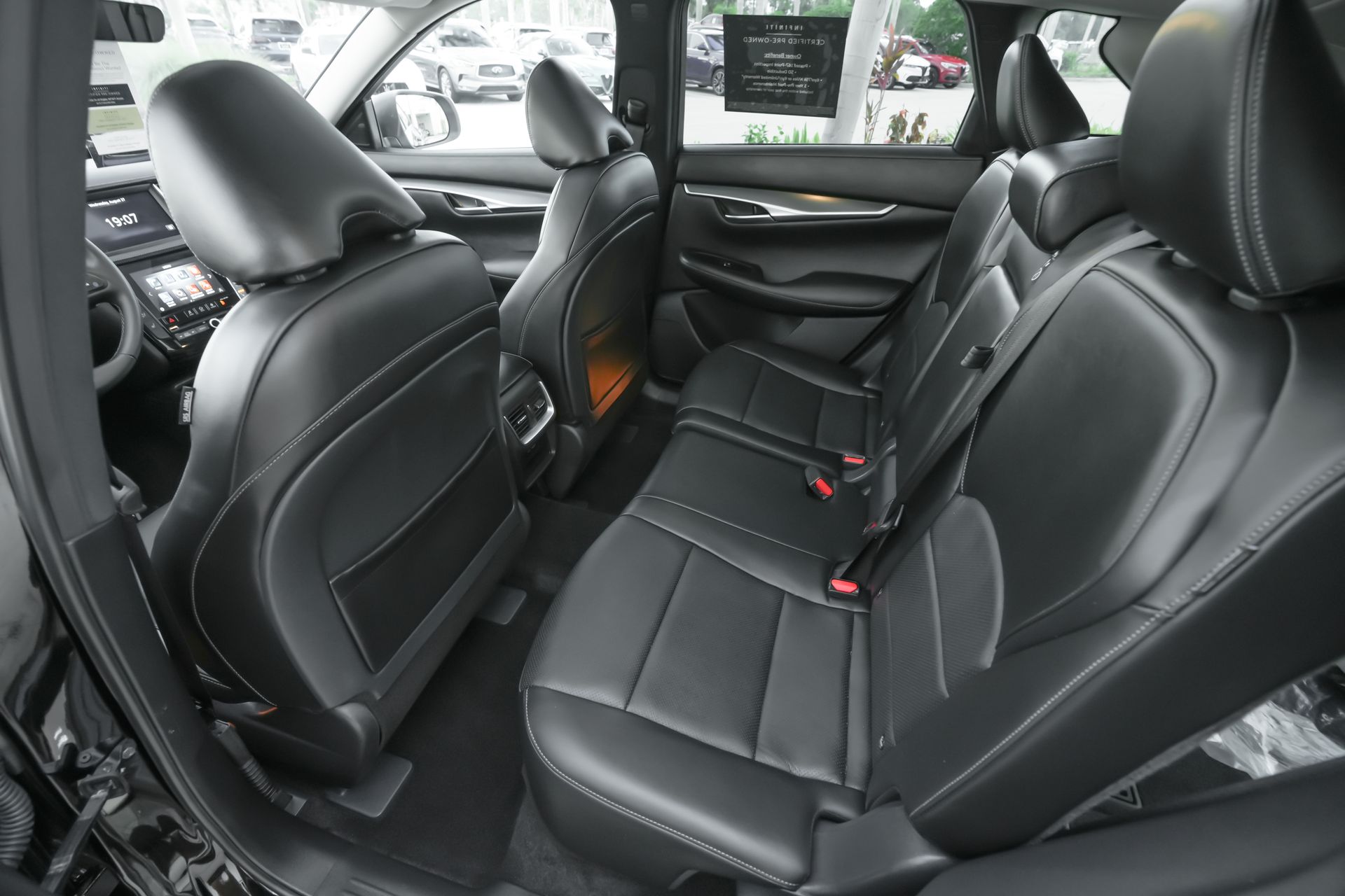 2025 Infiniti QX50 Luxe AWD photo 29