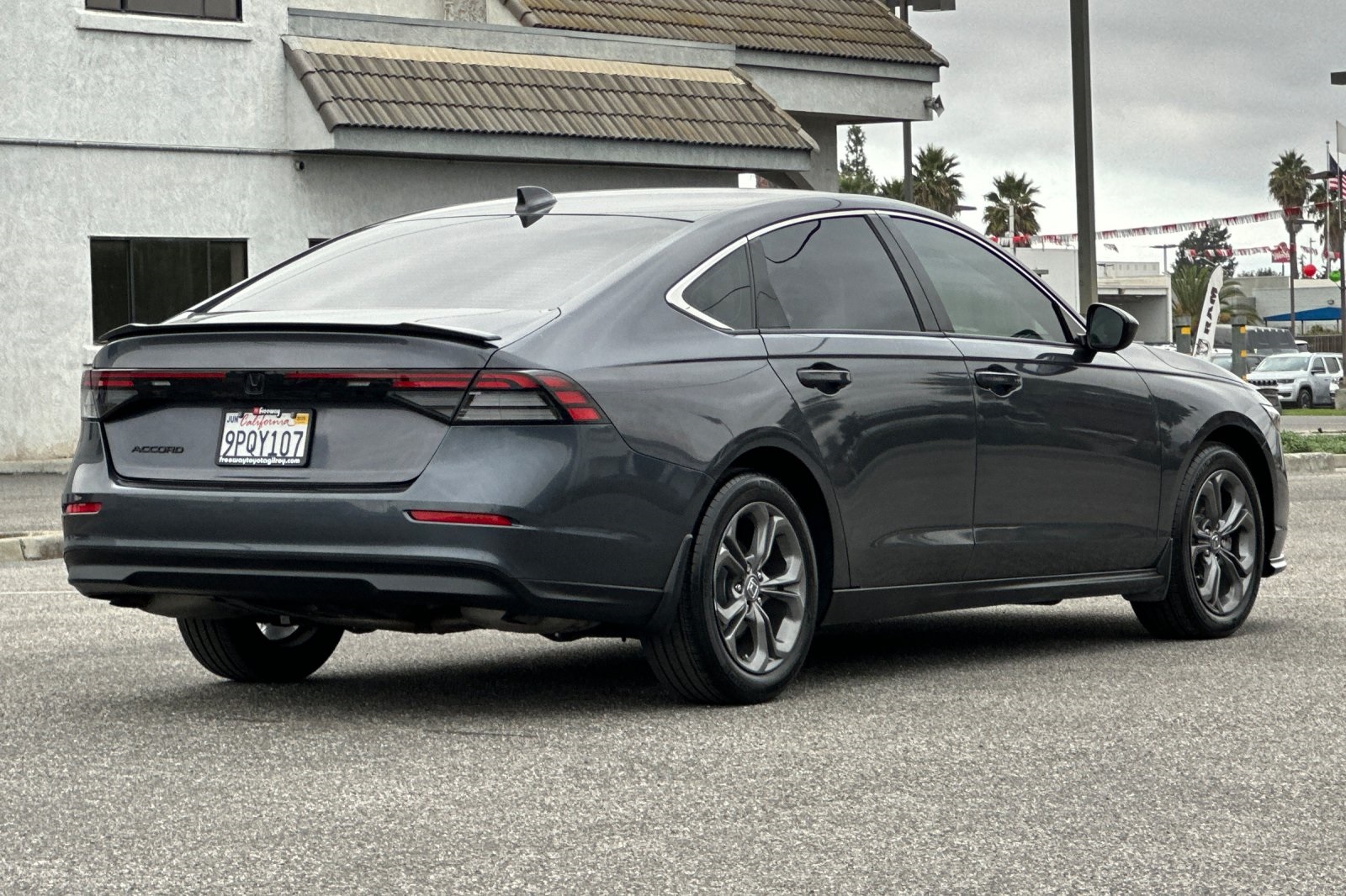 2023 Honda Accord EX photo 4