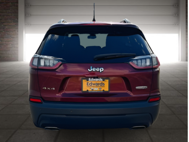 2021 Jeep Cherokee Latitude Lux photo 3