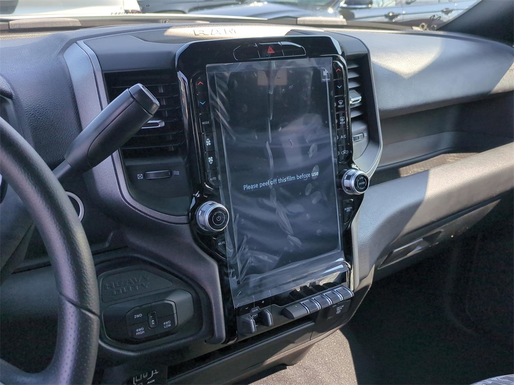 2025 Ram 2500 Tradesman photo 16