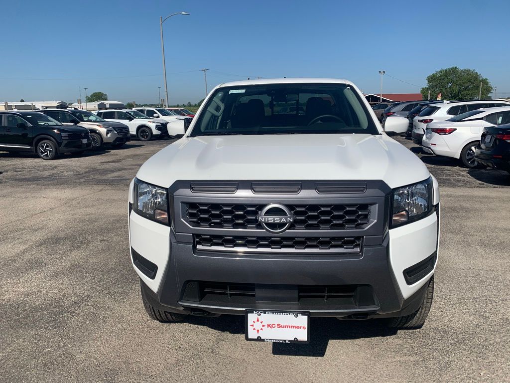 2025 Nissan Frontier SV photo 2
