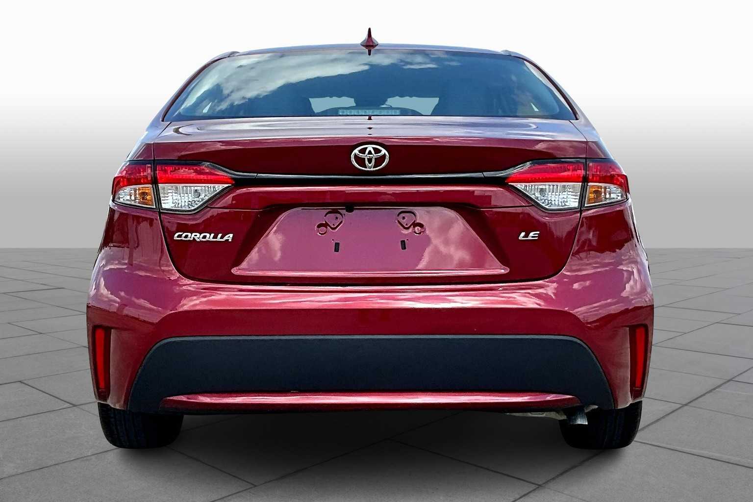 2022 Toyota Corolla LE photo 4