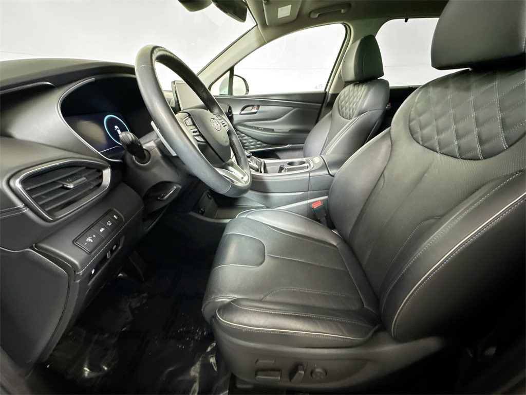2022 Hyundai Santa Fe Limited photo 3
