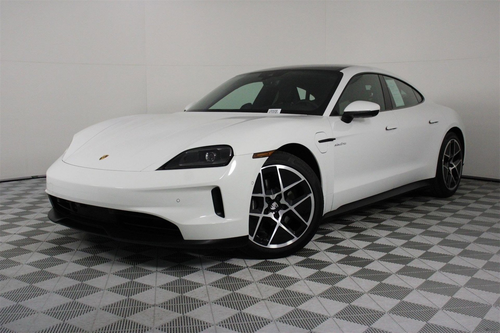 Certified Pre-Owned 2025 Porsche Taycan 