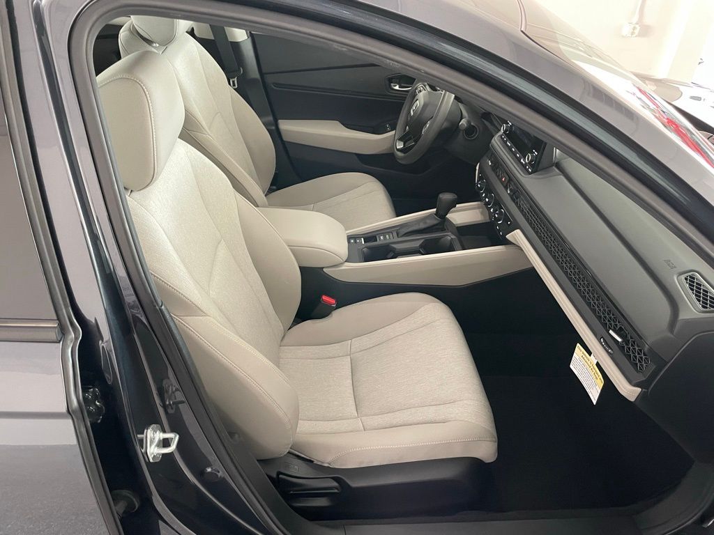 2024 Honda Accord EX photo 11