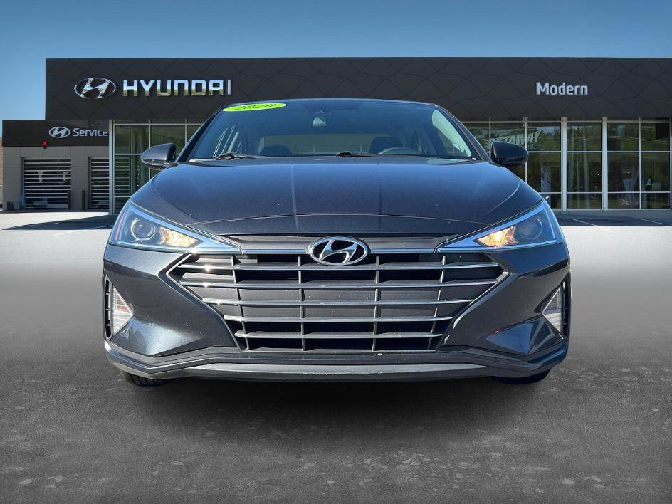2020 Hyundai Elantra SE photo 2