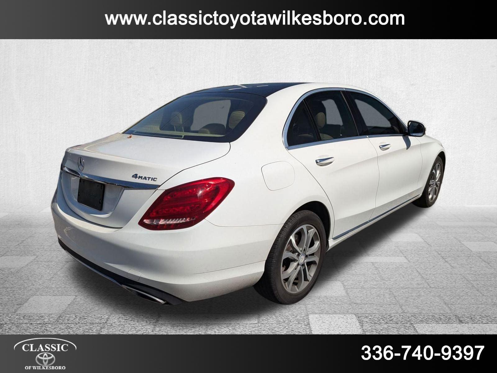 2017 Mercedes Benz C 300 4MATIC photo 5
