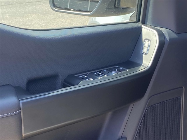 2025 Ford F-150 STX photo 13