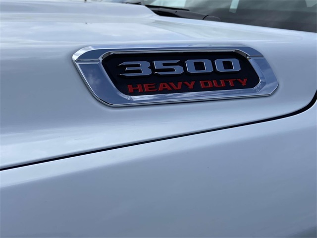 2024 Ram 3500 Tradesman photo 9